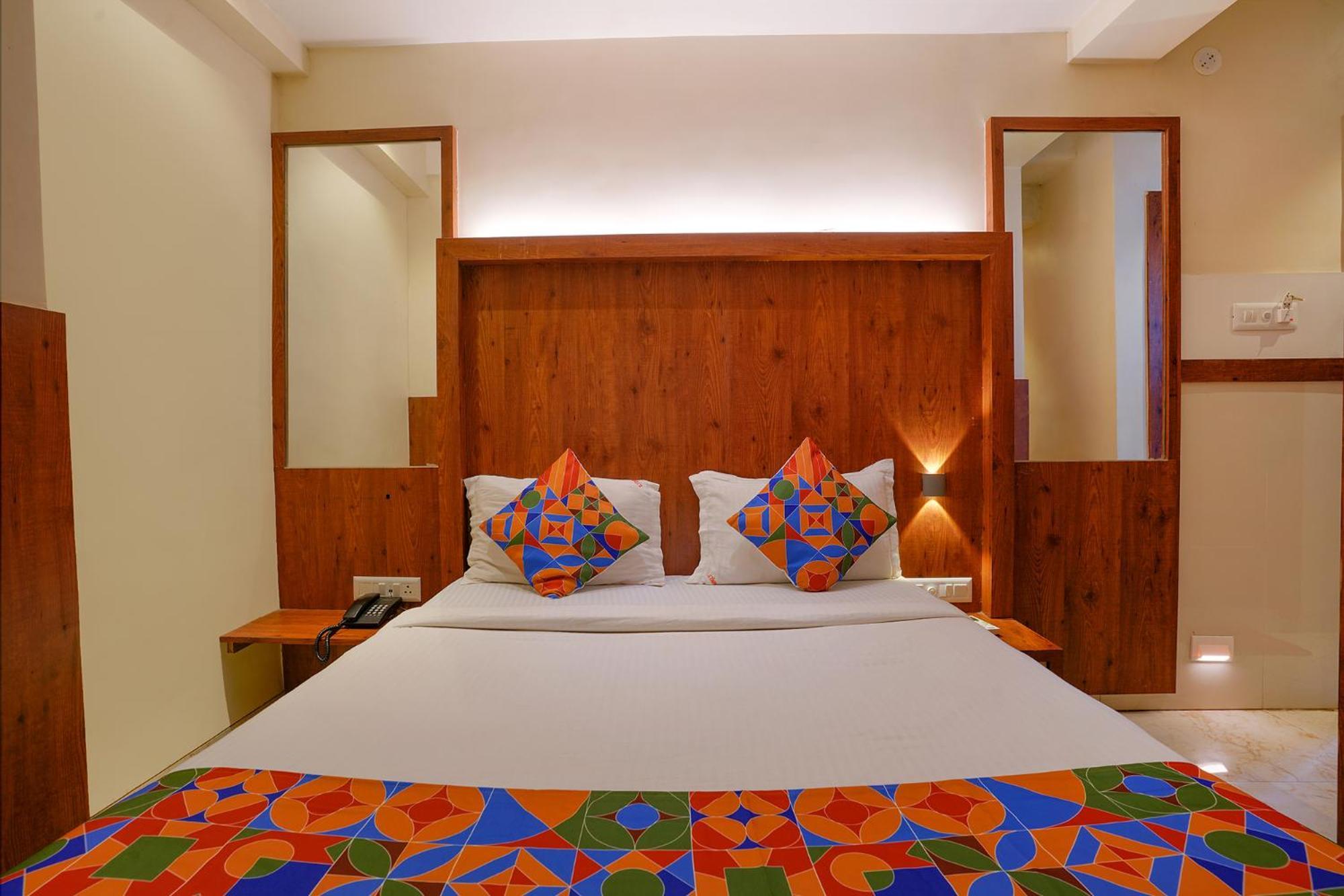 Fabexpress Super 7 Inn - Nr Rabale Station Navi Mumbai Ngoại thất bức ảnh
